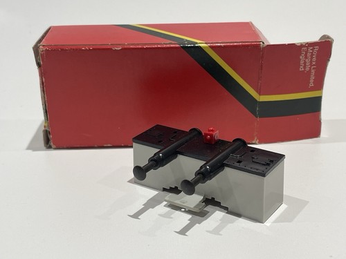 Hornby hydraulic buffer stops - hornby,