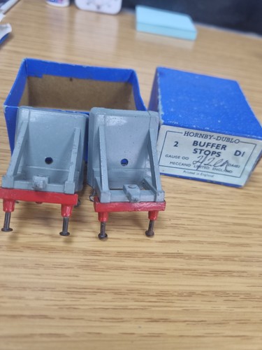 Hornby buffer stops - buffer,
