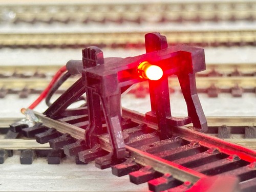 Model railway buffer stop with - model,